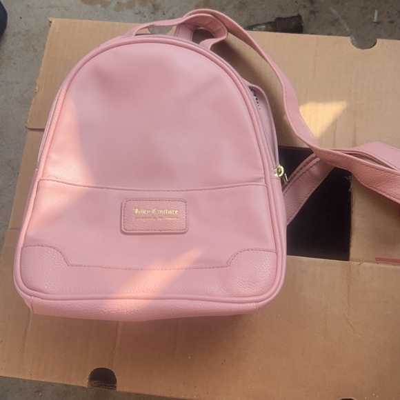 Purses - Picture 2 of 4